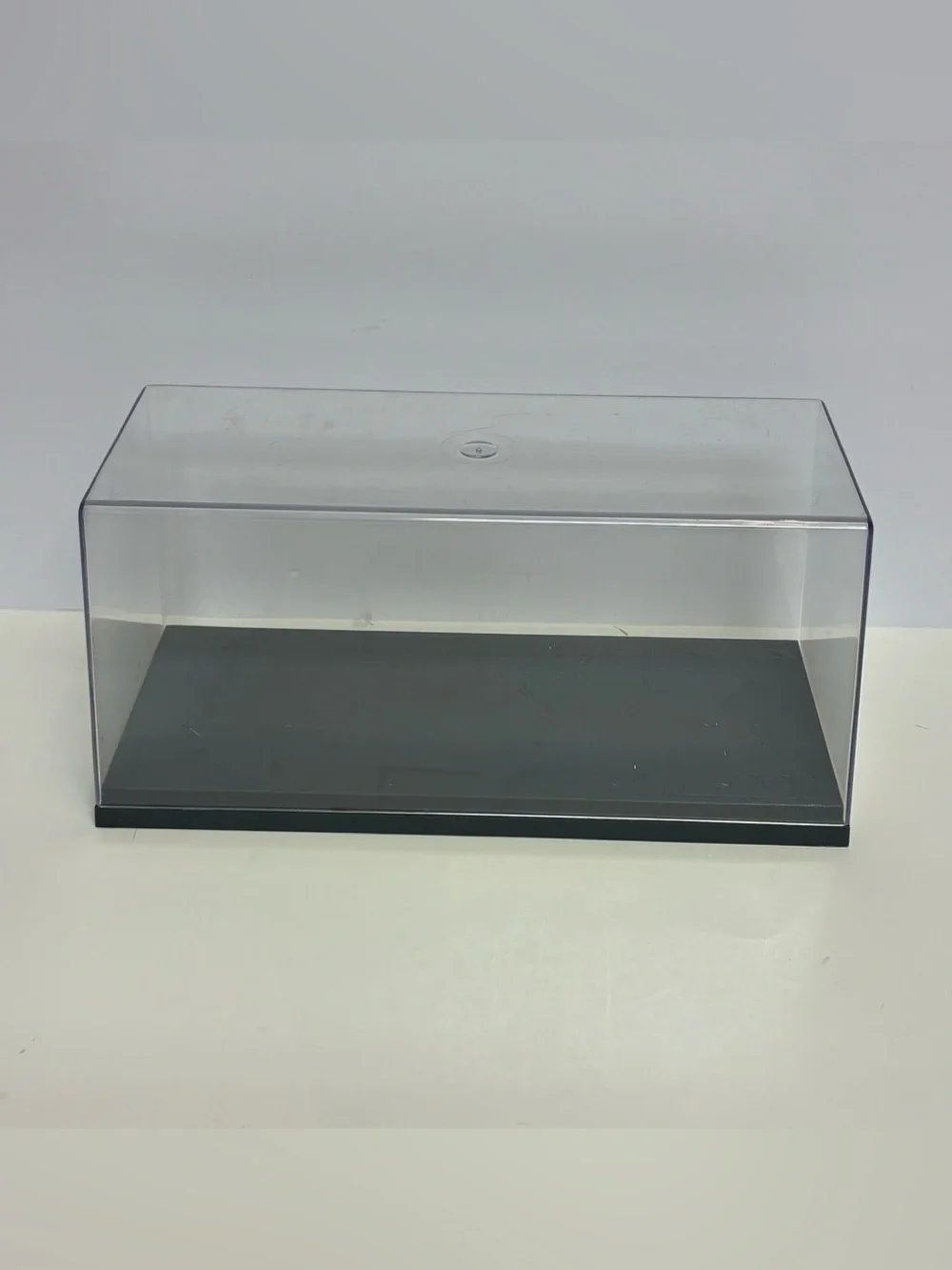 Revell Monogram NASCAR Acrylic Display Case Clear for Cars 1994 Vintage READ